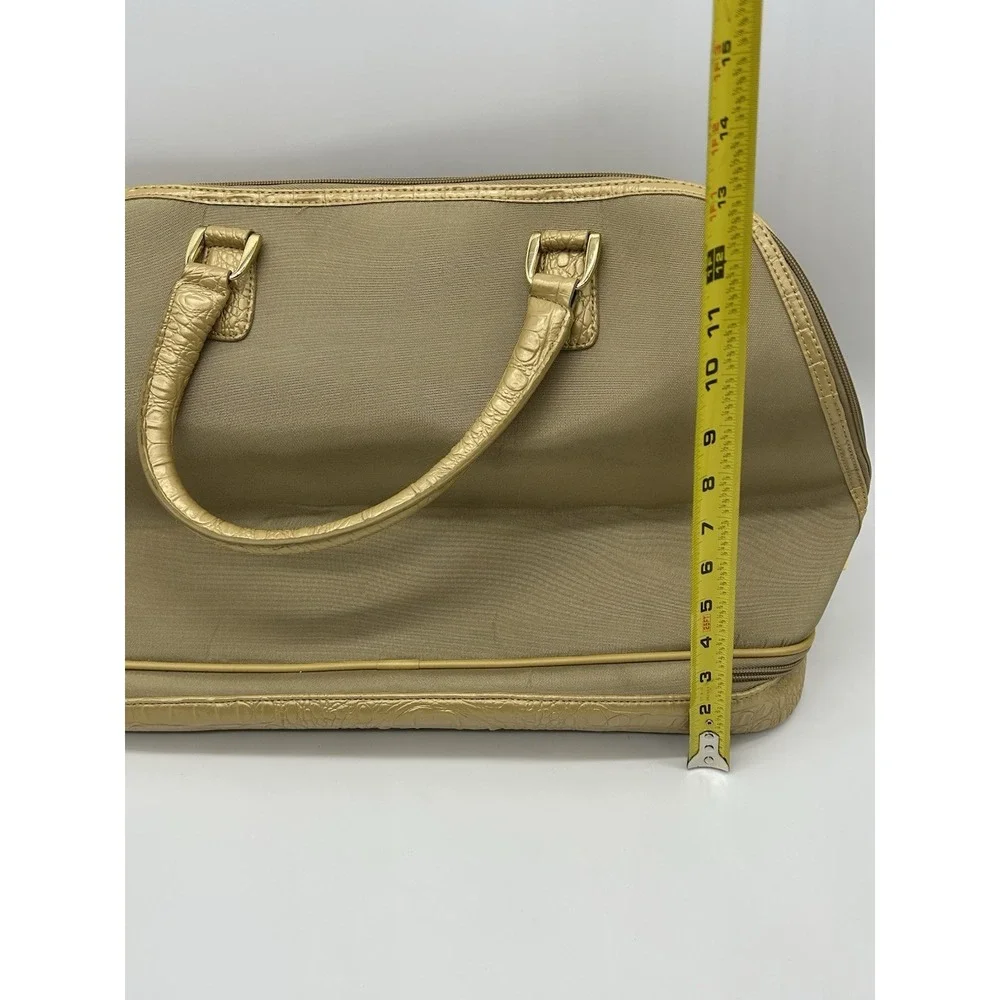 Studio Large‎ Hand Bag / Purse